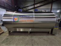 Танк-охладитель молока закрытый горизонтальный 8000 л.