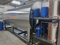 Танк-охладитель молока закрытый горизонтальный 5000 л.